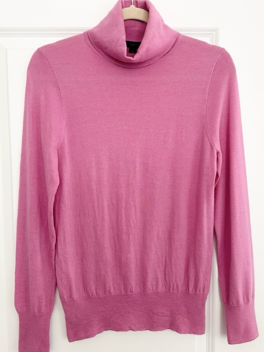 J.Crew 100% Merino Wool Pink Tippi Turtleneck Sweater - Lightweight / Layering